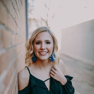 Meet your Posher, Bailey